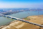 禁止路亚钓鱼，保护天门汉北河生态环境（保护水生生物多样性，共建美丽家园）