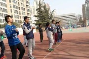 打篮球防守技巧（探究双手防守在篮球比赛中的重要性及实用技巧）