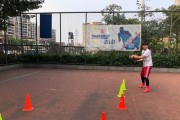 少儿篮球防守滑步练习的重要性（打造敏捷防守好手，关键在于滑步训练）