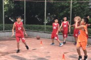 提高篮球防守水平的训练方法（掌握关键技巧，成为出色防守球员）