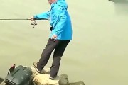 为什么老板不喜欢路亚钓鱼？（探究老板不喜欢路亚钓鱼的原因及其影响）