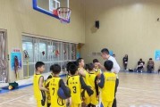 以小篮球训练4对4防守的有效性（提升篮球技术的关键——全面防守训练）