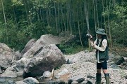 乐在溪畔（探秘农村小孩在小溪里的路亚钓鱼技巧与心得）