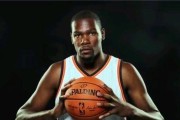 NBA历史地位排行榜（探寻NBA历史上最伟大的篮球球员，并评定他们在NBA历史中的地位）