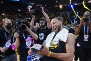 揭秘NBA总决赛球迷人数排行榜的激烈竞争（球迷追逐背后的体育狂热）