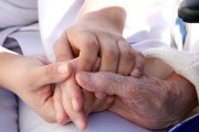 老手如何学会游泳的技巧（以老手为主体，教你迅速掌握游泳技巧）