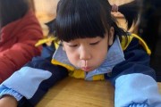 乒乓球为什么不能吹？（探究乒乓球在比赛中的物理特性和禁止吹气的原因）